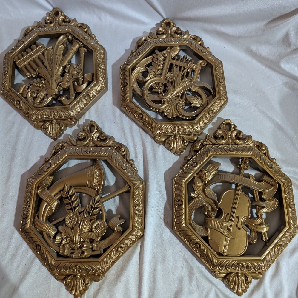 4 Vintage 1976 Mid Century Wall Art Plaques Musical Instruments SYROCO/HOMCO